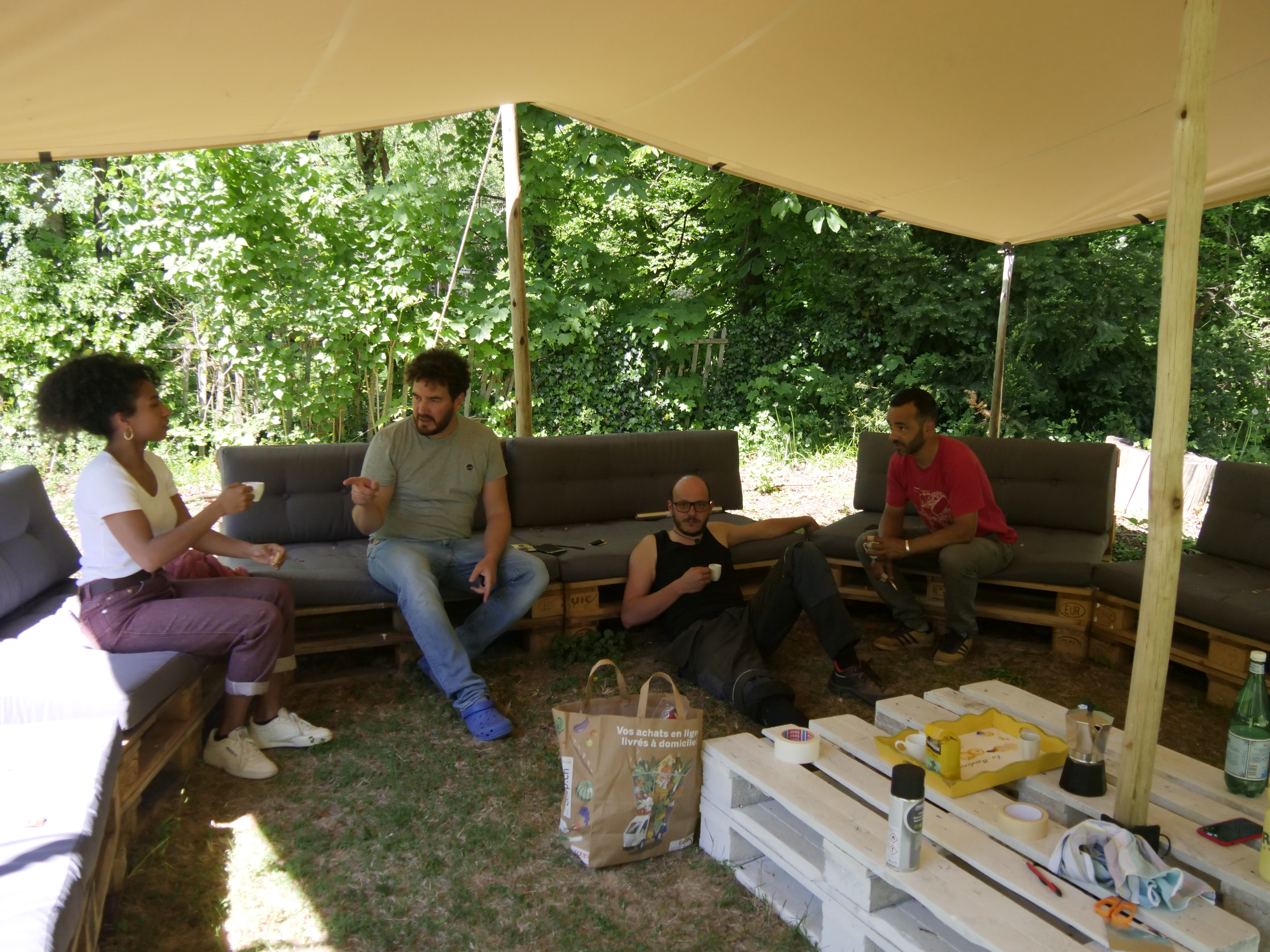 Pause Café et Débriefing