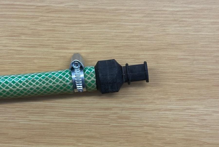 Result: Hose connector