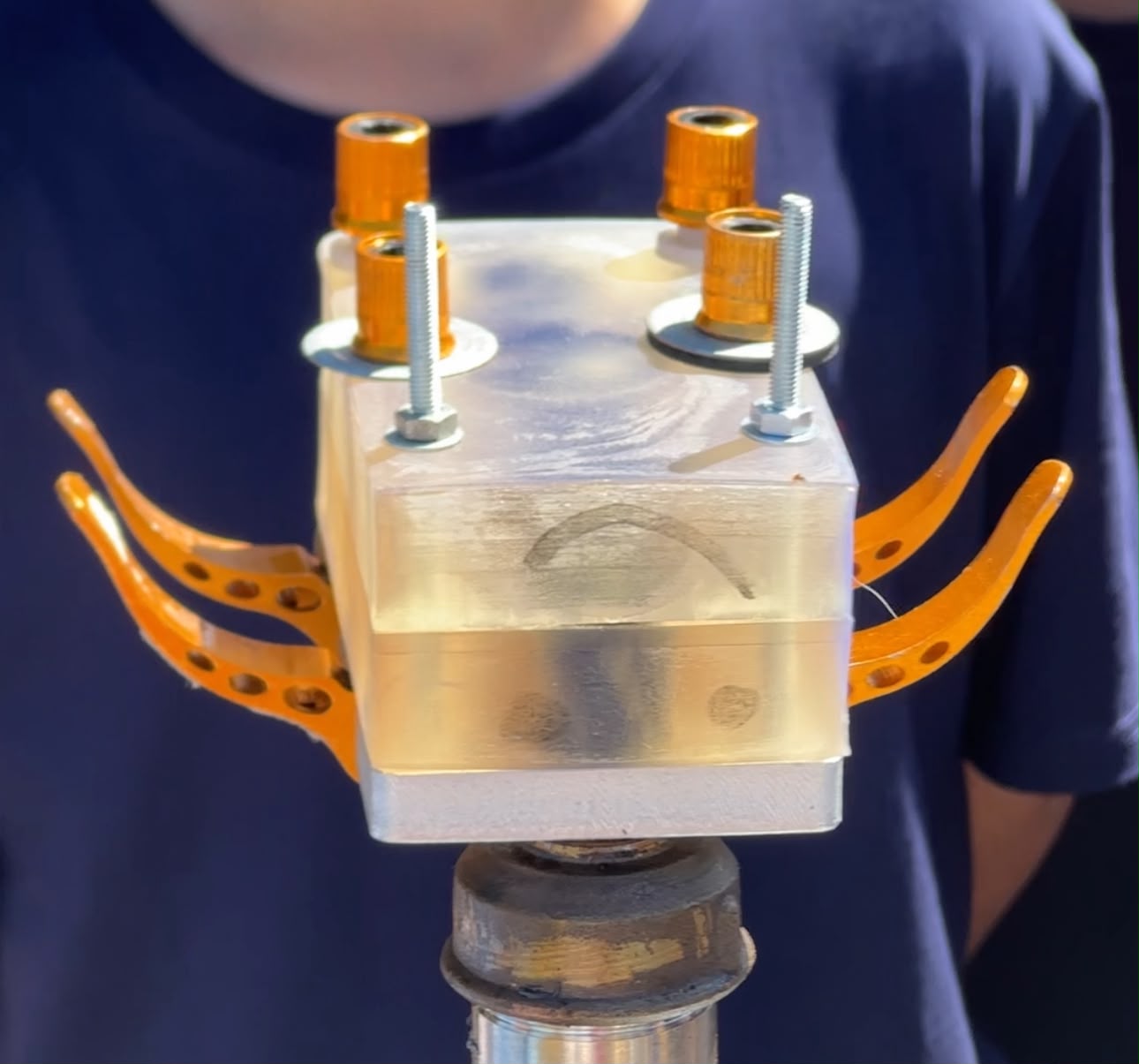Plastic injection into the mold